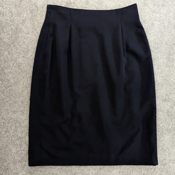 LOUIS Féraud vintage dark blue wool wrap pleaded skirt size 10 - Picture 9 of 9